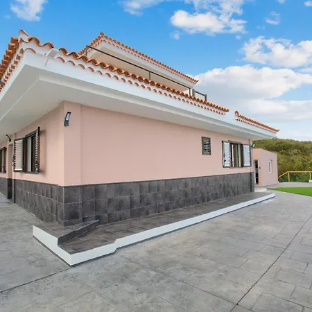 Stevier * 伊科德·德·洛斯·维诺斯